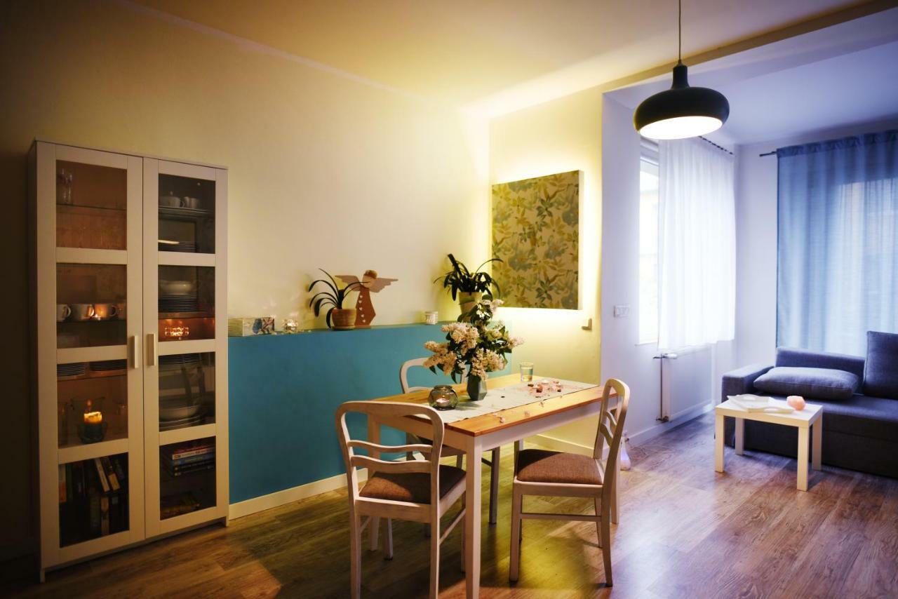 Blue Apartament Любонь Екстер'єр фото