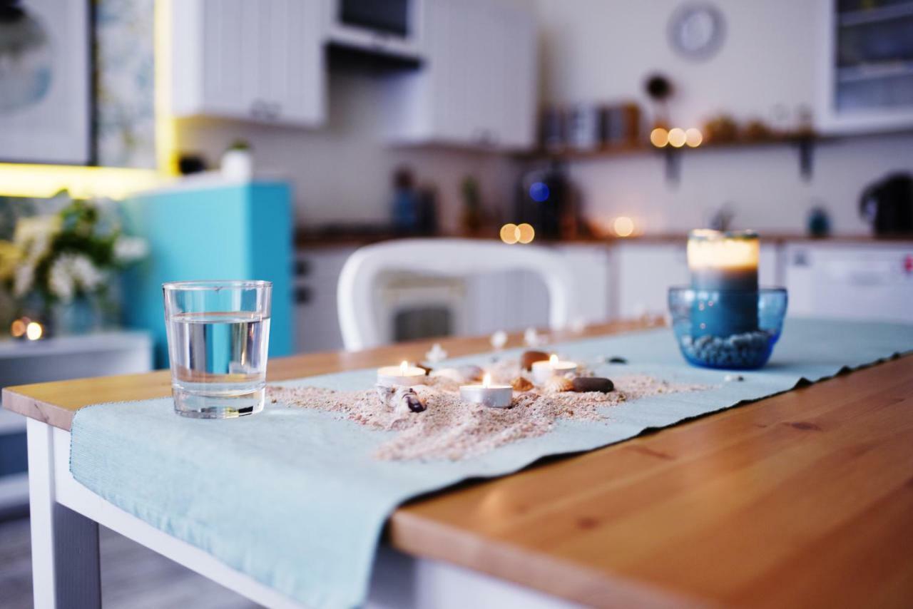 Blue Apartament Любонь Екстер'єр фото